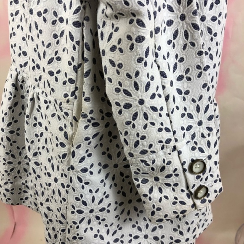 Elevenses Eyelet Trench Jacket Lace Tiered - Picture 5 of 8
